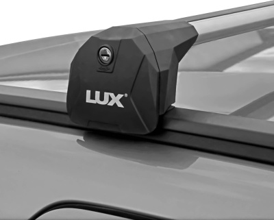 Багажник на крышу Lux Scout для Hyundai Bayon 2021-2024 серебристый от интернет-магазина AUTOBOKS.kz. 